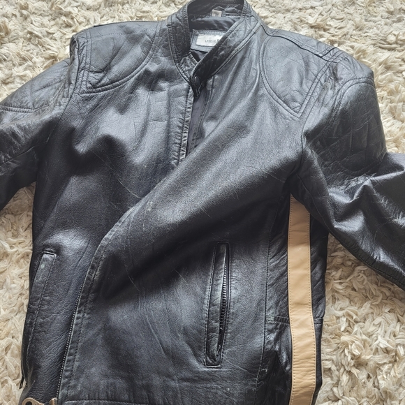 Leather Jacket - Picture 2 of 5